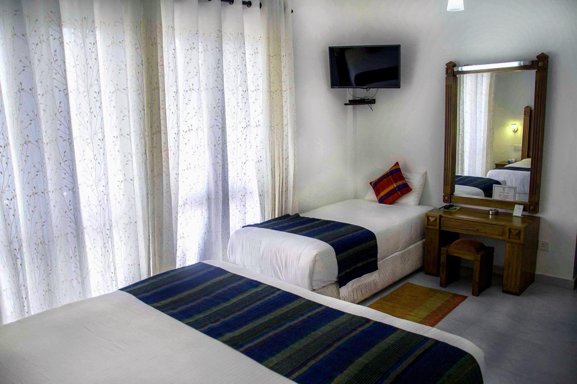 Hotel Yo קנדי מראה חיצוני תמונה