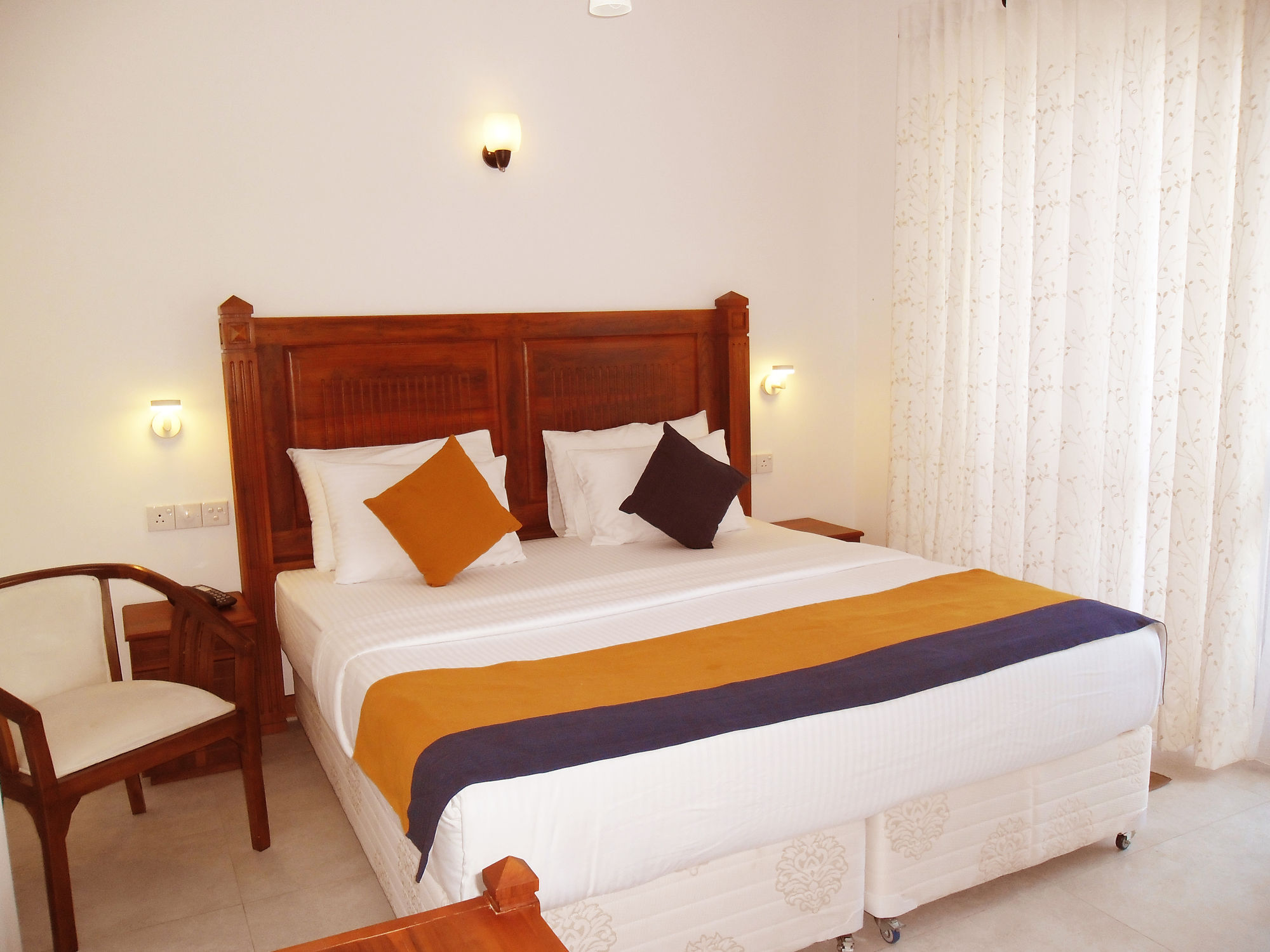 Hotel Yo קנדי מראה חיצוני תמונה